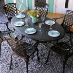 Ovaler Metalltisch von Lazy Susan